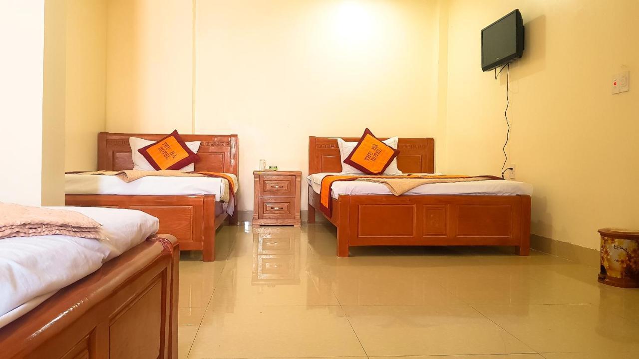 Thu Ha Hotel Dong Khe Sau Buitenkant foto